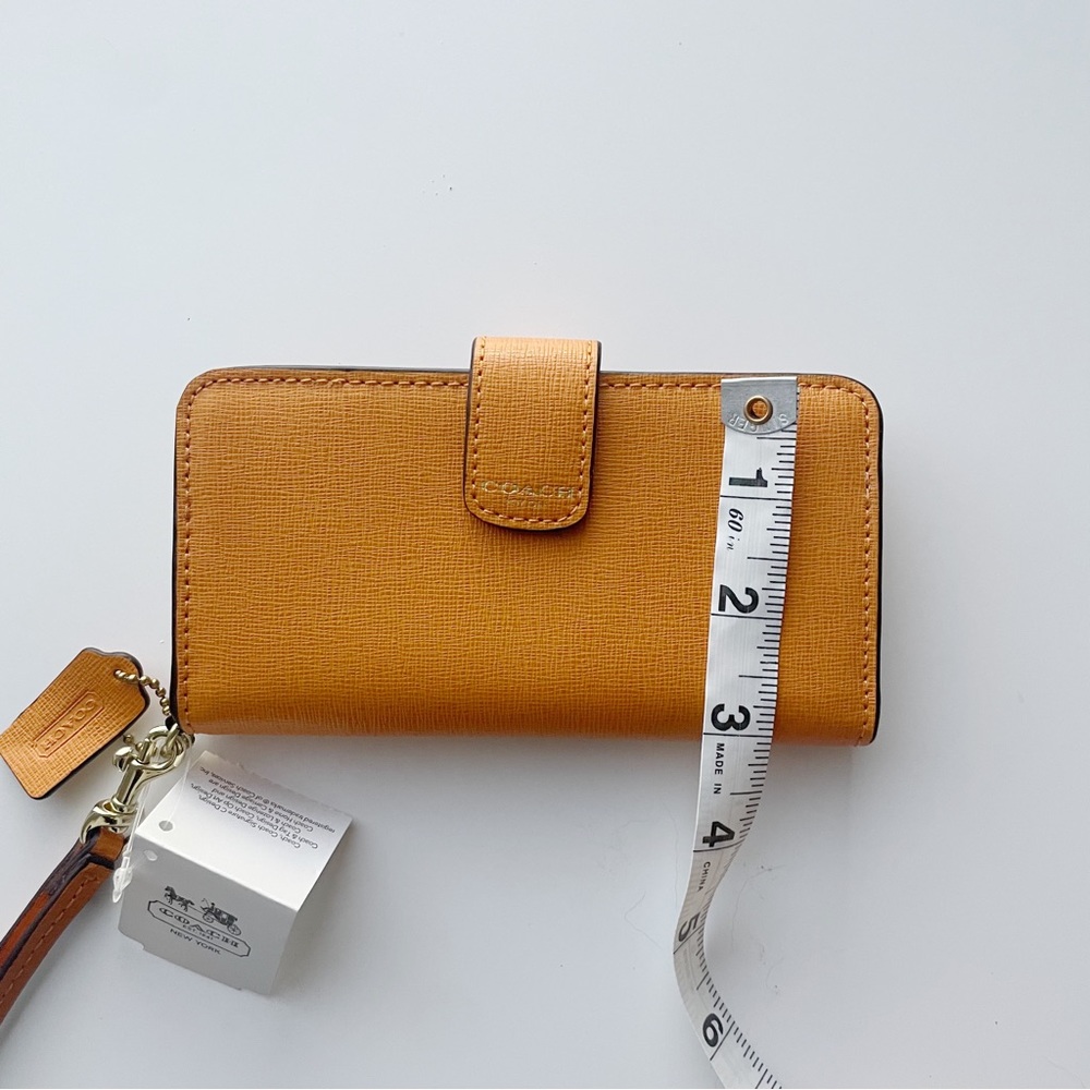 NWT Coach Marigold Wristlet Wallet - Picture 8 of 11